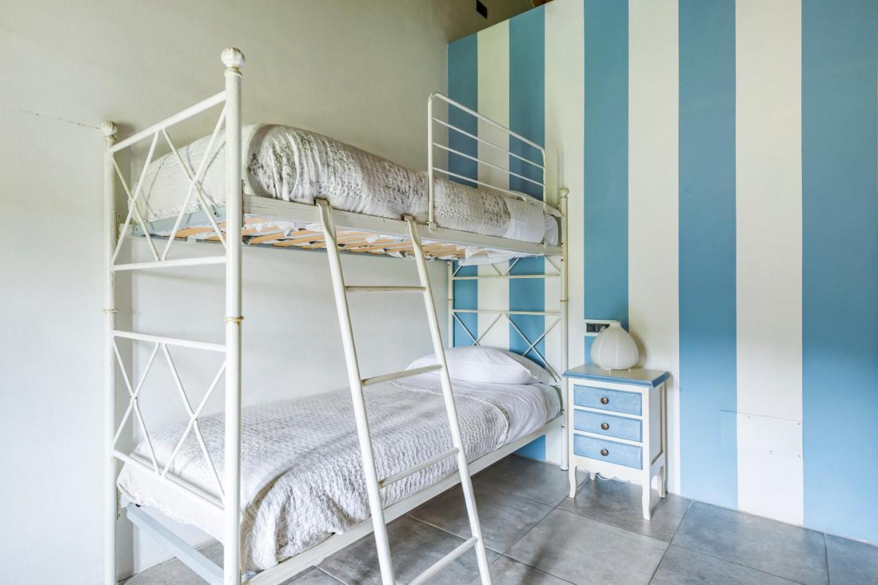 Agriturismo Il Salice Tizzano Val Parma Luaran gambar