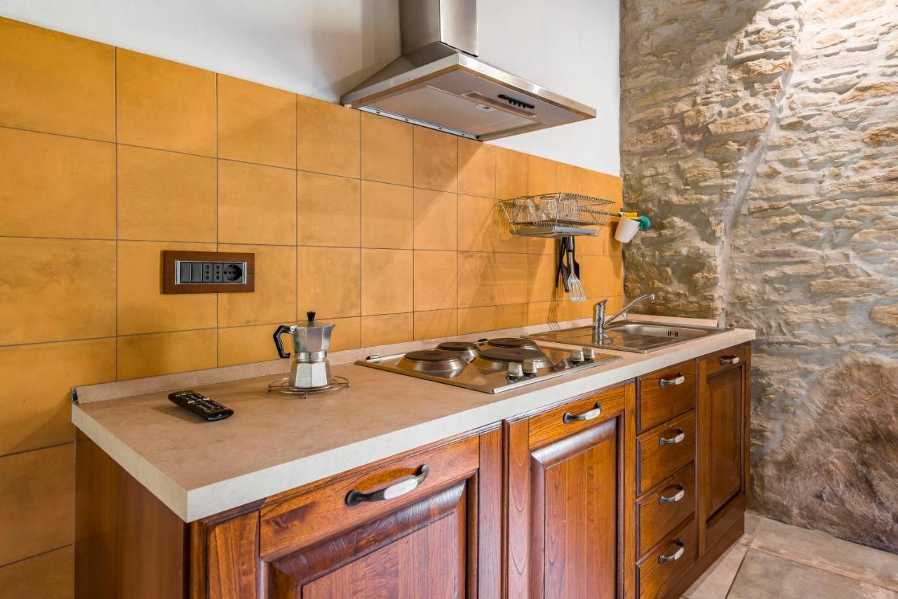 Agriturismo Il Salice Tizzano Val Parma Luaran gambar