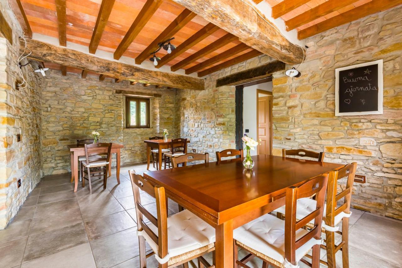 Agriturismo Il Salice Tizzano Val Parma Luaran gambar