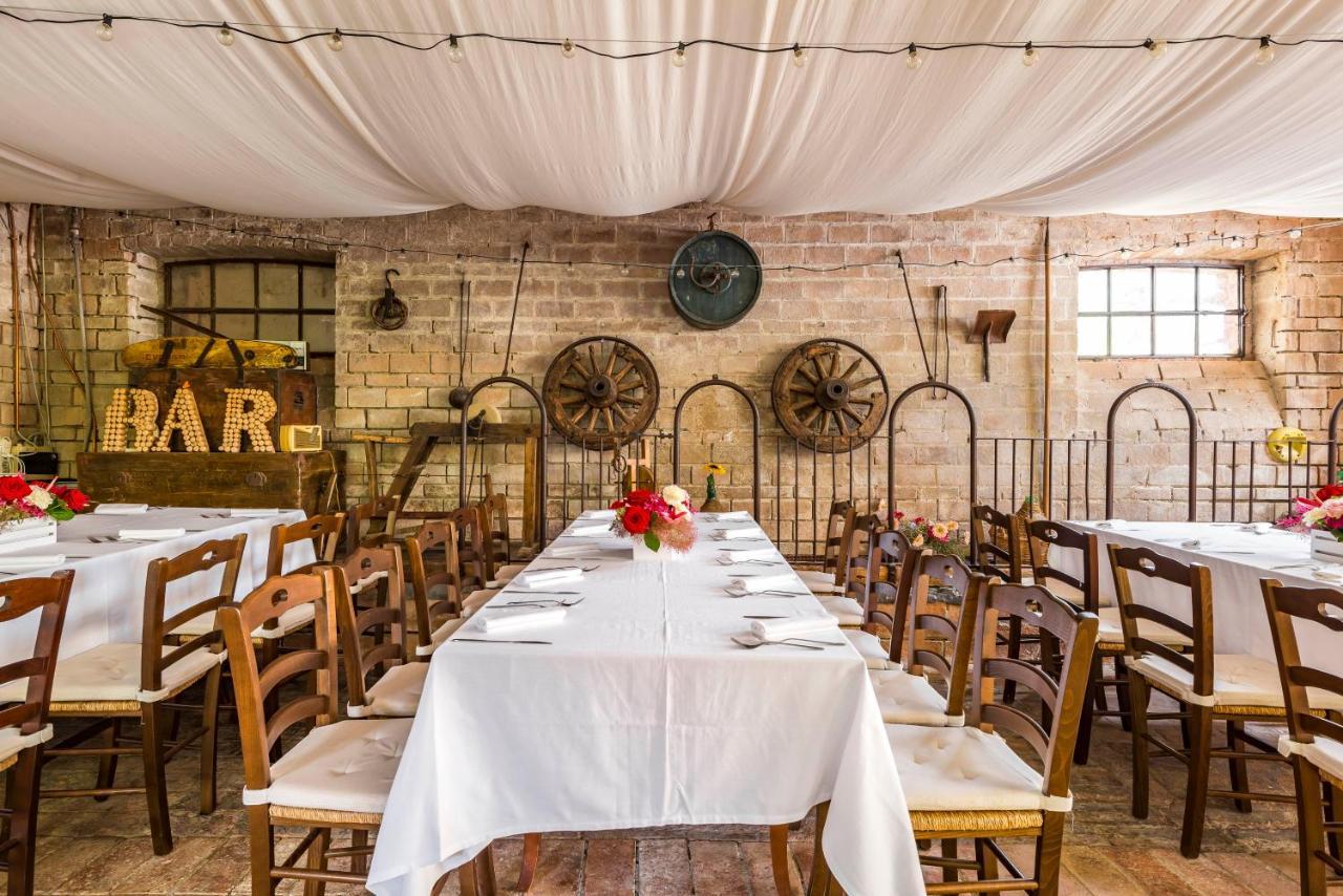 Agriturismo Il Salice Tizzano Val Parma Luaran gambar